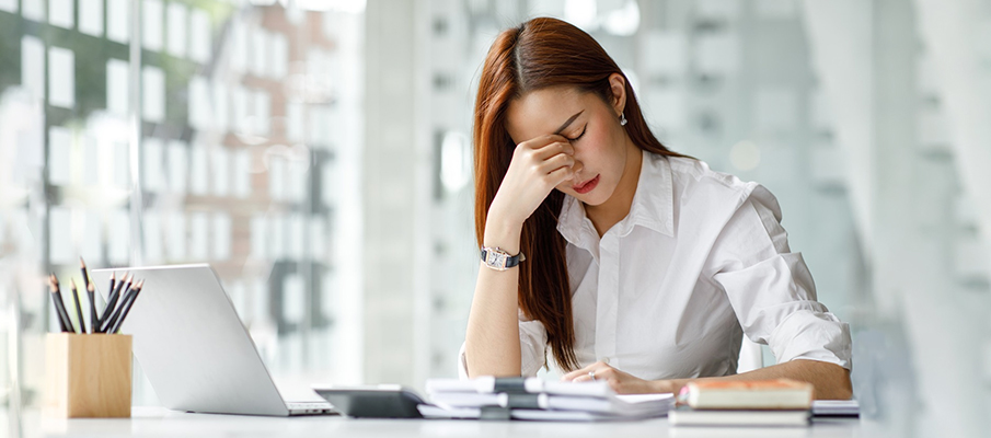 How Financial Stress Secretly Impacts Mental Health Breaking the Silence