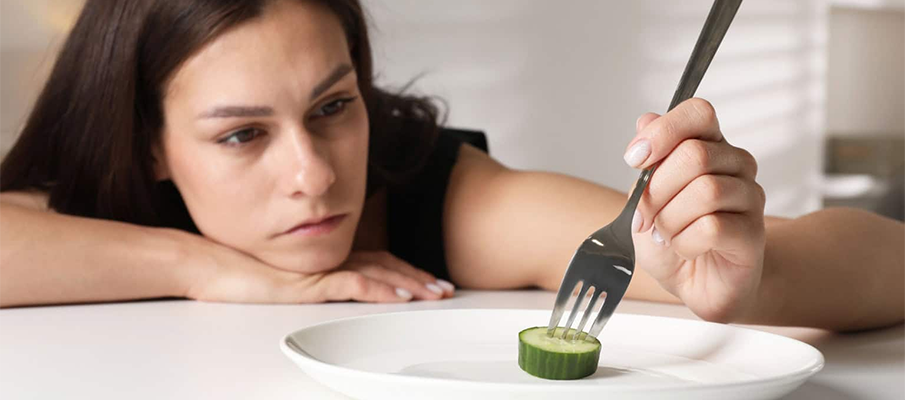 Eating Disorders Awareness: Early Warning Signs in Adolescents and Adults